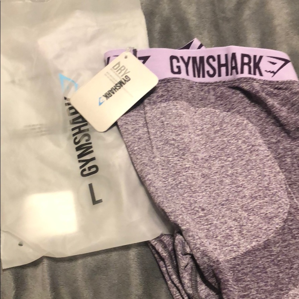 NWT GYMSHARK FLEX DARK PURPLE L